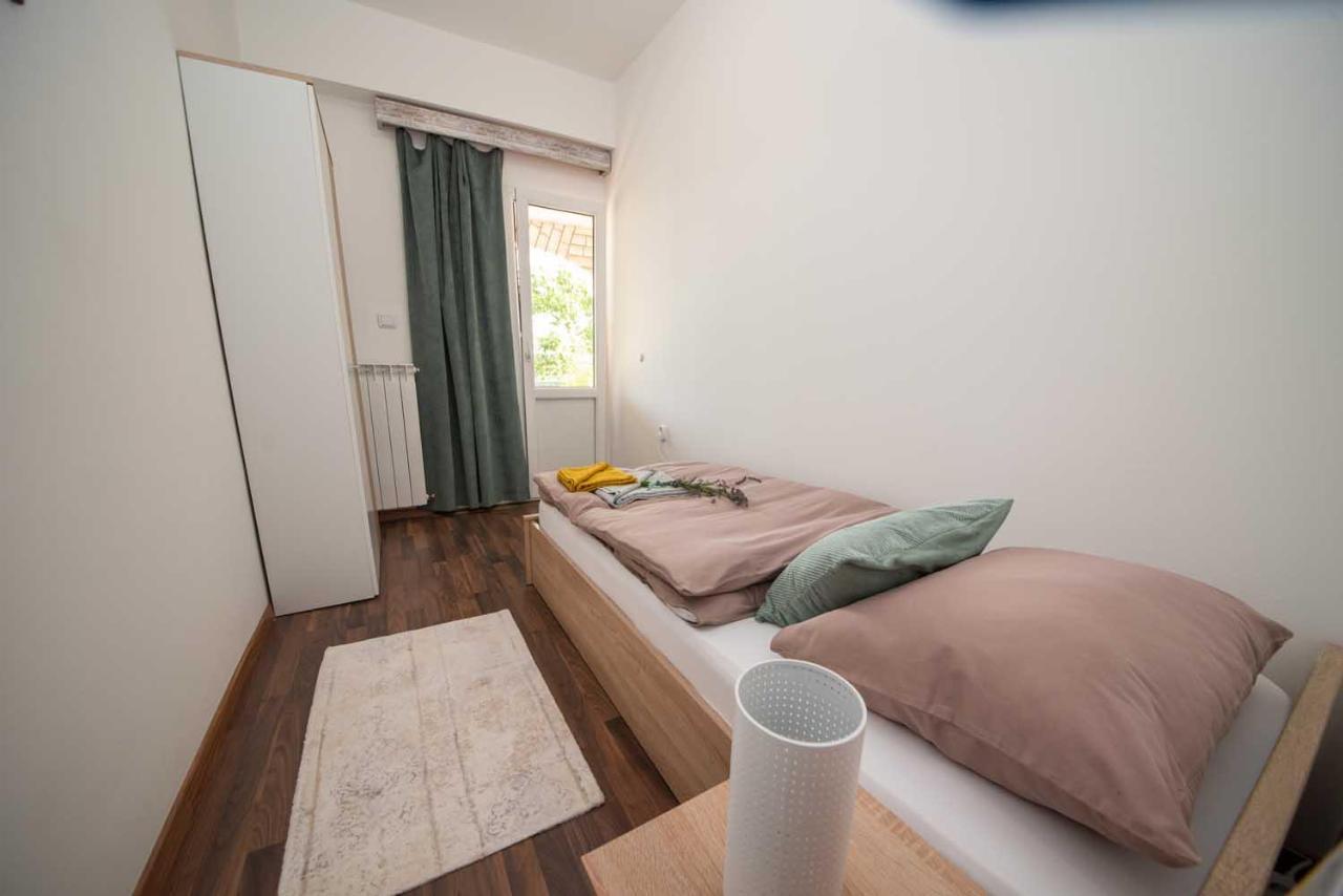 Apartman Mjeda 카스타브 외부 사진